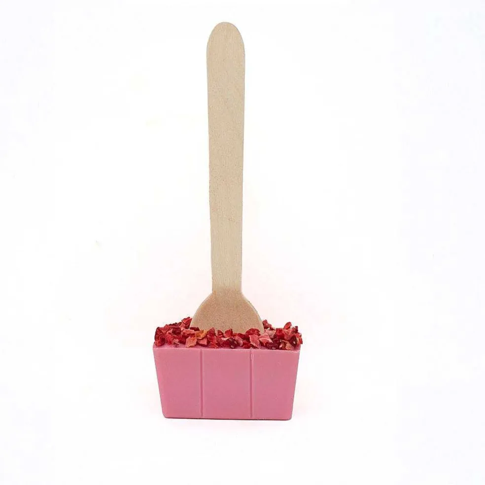 best_of_british_strawberr_0-1.webp Cocoba Chocolate Hot Chocolate Spoons>Best Of British Strawberries & Cream Hot Chocolate Spoon